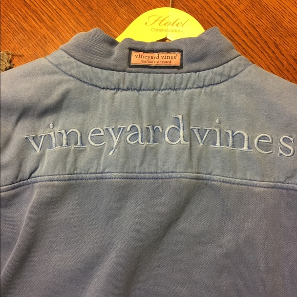 Vineyard Vines Quarter Zip - Picture 3 of 5